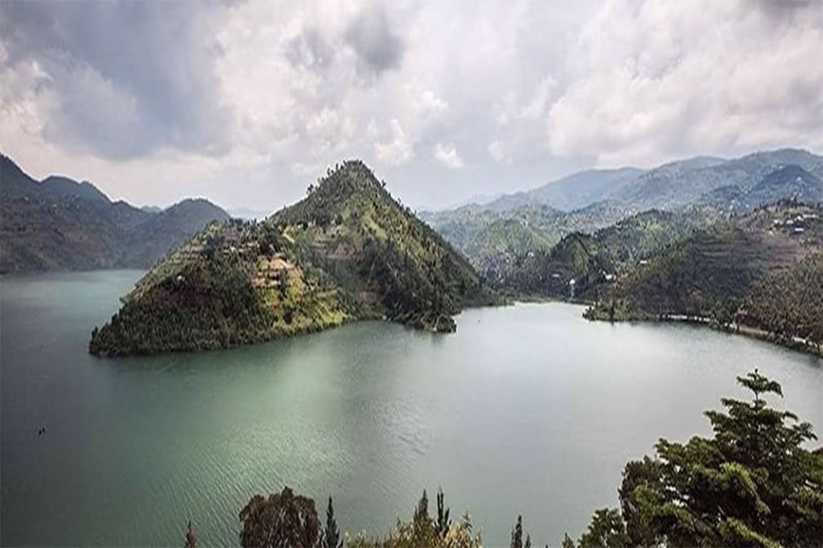 Fishing Villages Around Lake Ruhondo